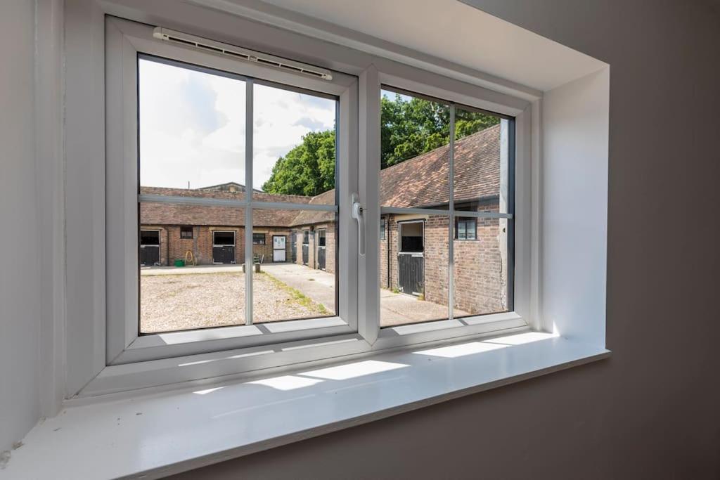Well-equipped At Westerlands Farm Apartment *