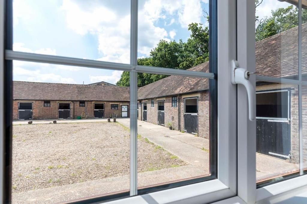 Apartment Well-equipped At Westerlands Farm Graffham